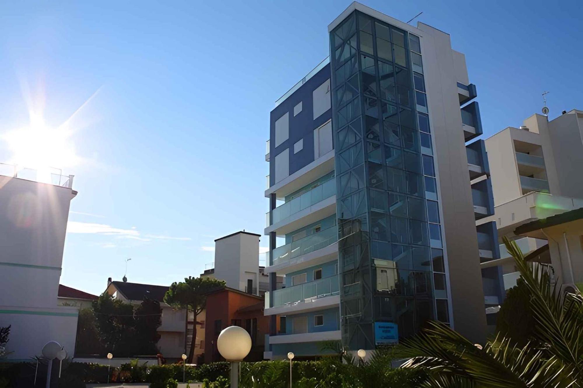 Apartment In Lignano Sabbiadoro 21778 Eksteriør billede